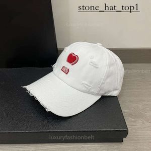 Amis Cap Mens Designer Hat Tuval Nakış Beyzbol Kapağı Kadın Man Partisi Plaj Mektupları Casquette Unisex Sevimli Kalp Beanie Hats Vintage Kovboy Şapka Toptancı 2915