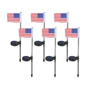 Bandiera statunitense Giardino a energia solare Luce per il percorso della bandiera americana Luci di bandiera solare con palo metallico Stake 8431578