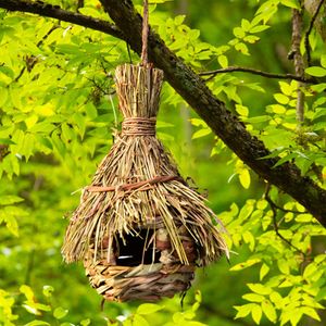 6 Style Birds Nest Bird Cage Natural Grass Egg House Outdoor Decorative Weaved Hanging Parrot Houses Pet Bedroom 240416