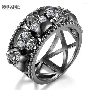 Klusterringar 3 färger 925 Silver Rhinestone Skull Ring Women's Men Red Black Crystal Skeleton Shape Zircon Luxury Princess Women