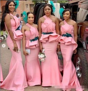 Modest Pink Bridesmaid Dresses Mermaid Satin Ruched One Shoulder Ruffles Handmade Flowers Sash Sweep Train Plus Size Maid of Honor Gown