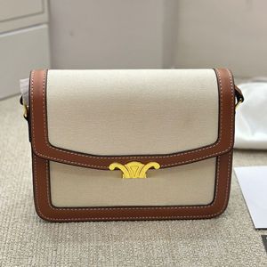 Designer -Tasche Teen -Klappe Brand Single -Ocphot -Tasche Unterarmtasche Frauen kleiner Quadratbeutel Tofu Leder Cowhide Crossbody Tasche Stoff gedruckt klassische braune Sattelbeutel