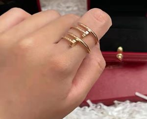 Women Mens Nail Ring Band Diamonds designer luxury Rings jewelry Couple Finger Circle Rings Gift Never fade Not allergic with box8953817