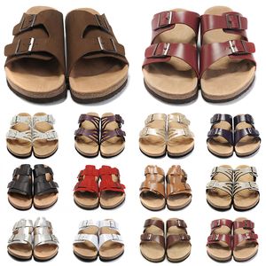 Ücretsiz Nakliye Sandalları Boston Clogs Slaytlar Ayakkabılar Mules Tasarımcı Sliders Designer Terlik Erkek Kadınlar için Sandles Slaytlar Sırık Sandales Sandalyas İndirim