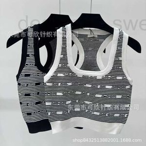 Frauen Tanks Camis Designer runden Nackenbriefstreifen gestreifte Strickweste, kurze offene Taille 2024 Elegant und schlanker, vielseitiges YR50