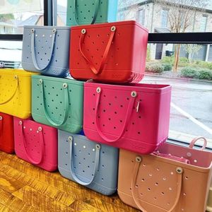 2024 Explosive Designer Summer Everglades Waterproof Beach Bag Luxury Organizer EVA Material Men's Basket Bag BOGG Women's Hold Bag Weekend Pocket Mommy Bag