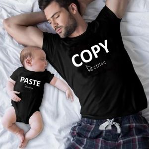 T-shirts Family Look Copy Paste Tshirts rolig familj som matchar kläder Father Daughter Son Outfits Daddy Mommy and Me Baby Kids Clothes