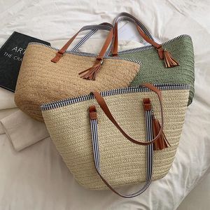 Shoulder Bags Summer Weaving Underarm Bag Paper Rope Tassels Beach Vacation Handmade Fashion Simple Portable Elegant For Seaside Holiday