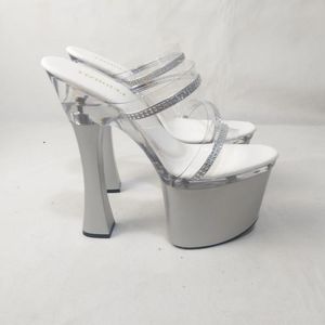 Dansskor av kvinnors 8 tum höga lyxiga diamantklackade sandaler tjock plattform prinsessa sexig 18 cm kristall