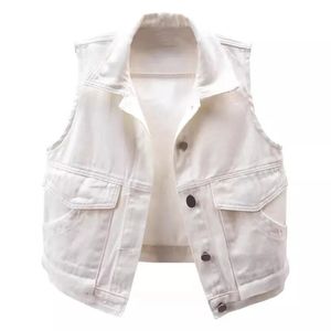 Våren koreansk vit denim Vest Women Student Waistcoat Slim Short Cowboy ärmlös jacka Casual Female Pocket Jean Coat W225240416