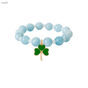 Ny Clover Lucky Consekvent armband Charms Natural Agate Stone Armband Amethyst Strawberry Crystal Pärled Love Leaf Armband 4783