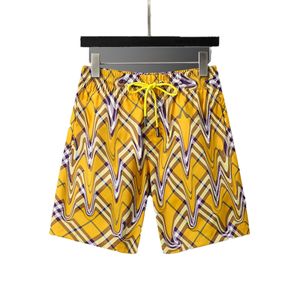 Mäns nya modebrevtryck Swim Shorts Casual Loose Sports Men's Golf Summer Drawstring Standed Beach Pants High Street Trend Hip Hop Best-Selling Shorts D62