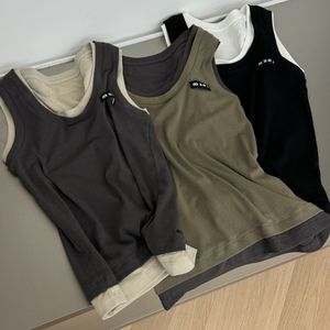 2024 New Tank Top T Shirts Mui Letter Women Knits Tank Top Designer 자수 조끼 민소매 통기성 니트 풀오버