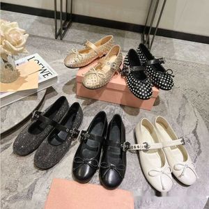 High End New Leather Round Head Rhinestone Bow Buckle Flat Bottom Ballet Shoes Mary Jane Single Shoes