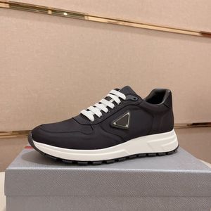 Luksusowe męskie buty swobodne buty MOIOLANO Runner Sneakers w nylonie i zamszowe koronkowe tenisówki z miękkimi butami z górnej portywki na zewnątrz Daily Board Codzienne turystyki turysty