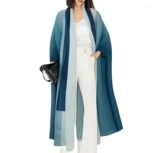 Women's Trench Coats Gradient Color Pleated Scarf Collar Bat Sleeve Patchwork Windbreaker Coat Female 2024 Fashion Clothing