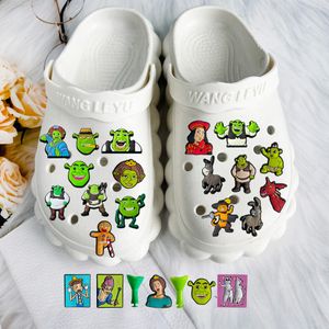 24Colors Cartoon Green Monster Anime Charms Wholesale Childhood Memories Game Funny Gift Cartoon Charms Shoe Accessories PVC Decoration Buckle Soft Rubber Clog