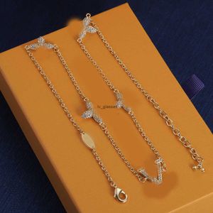 Vintage Crystal Clover Charm Chokers Chain Halsband Luxury Brand Designer Gold Silver Plated rostfritt stål Pendant Fashion Women Jewerlry Gift With Box