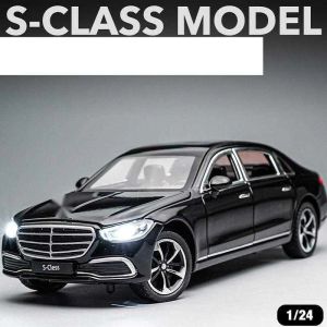 Auto Diecast Model Cars 132 XC60 SUV Auto Auto Modello Diecast Vehicles Metal Vehicles Modello Simulazione Simulazione Collezione Light Light Collezione per bambini