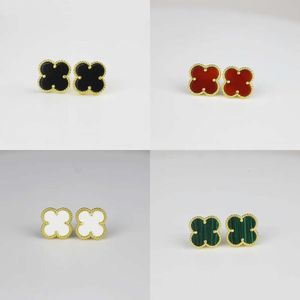 Gold Fashion Plated Classic Charm Earring Four-leaf Clover Studs Designer Jewelry Elegant Mother-of-pearl Earrings for Womens High Quality Stud Girl Gift s
