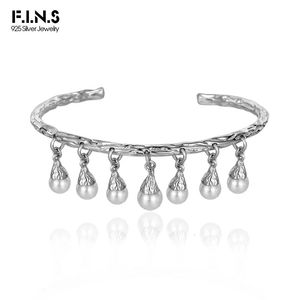 Flossen Ethnische Böhmen S925 Sterling Silber Armband Open Unebene Perlenperlen Quasten -Armreifen für Frauenfeinschmuck Accessoires 240410