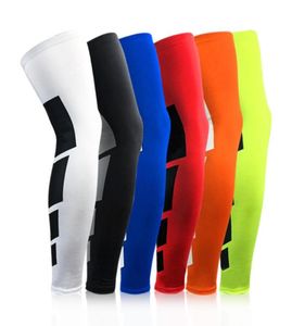 Le ginocchiere sportive supportano la protezione delle gambe fitness a compressione manica a ginocchia che corre in ciclismo da basket pallavolo attrezzatura Elbow 4013082