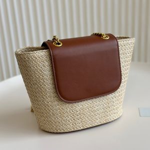 Designer New Straw Bag Basket Teave com revestimento de bolsa de barra de metal de coloração de couro
