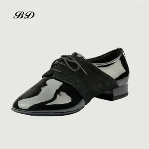 Dance Shoes Sneakers TOP Latin Shoe Men's Genuine Jazz Modern Cowhide Two-point Sole Patent Leather BD 322 FREE BAGS Wear-resistant