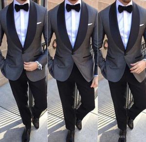 Tuxedos Wo Piece Grey Groomsmen Suits 2018 Shawl Lapel Custom Made Slim Fit Wedding Tuxedos for Men（ジャケット+パンツ+ネクタイ）