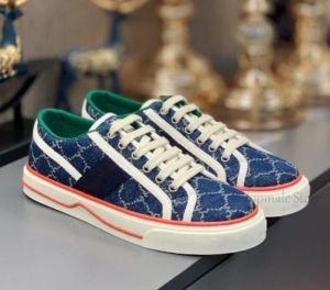 Canvas ShoesデザイナースニーカーJACQUARDデニム女性メンズグリーンレッドウェブストライプ刺繍フラットカジュアルトレーナー