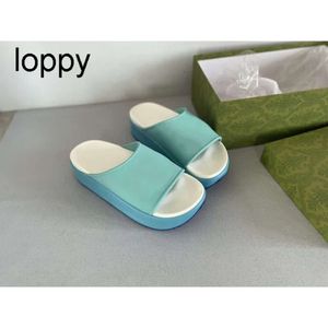 2024SS Women Beach Bubble Sandals Indoor Custom Modand Brand Designer Ladies Slides Home Slippers