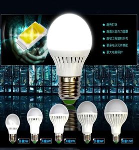 Bulbi LED super luminosi di alta qualità 110V 220V E27 B22 Base 3W 5W 7W 9W 12W LUMPA LED LED LIGHT LIMINA LIMAVERGYAVAVING LAMP7240443