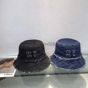 designer Wide Brim Hats men women Bucket Hats summer embroidery rough edged letters cowboy Bucket hat looks small and sunscreen wind Sun hat basin hat