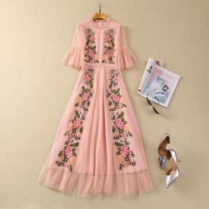 Spring Różowa Kwiatowa Haftowa Tiulowa sukienka 1/2 pół rękawu okrągła szyja panelowe panele midi swobodne sukienki S4J290118 Plus Size xxl