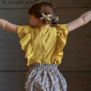 T-shirts 100% Cotton Girls Cropped Top 2022 Summer New Baby Girl Casual Buttons Ruffle Sleeveless Blouse Childrens T-Shirts TZ119 Q240418