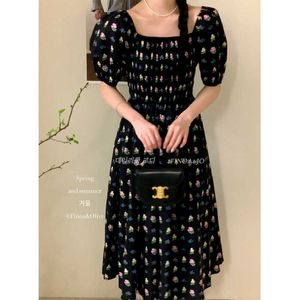 Fei nuo finoa dreizehn Reihen Frühling/Sommer neuer koreanischer Stil frischer quadratischer Nacken sanfte Taille Wickelte fragmentierte Blütenkleid 11857