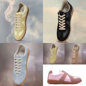 Designerskor strumpor Running Shoes Platform Män Mens Woman Trainer Runner Sneaker Sock Shoe Womens Sneakers Språk Gai White