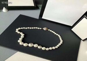 2020 new fashion Pearl Lady necklace elegant012345676762710