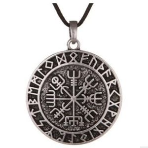 QQ7 Nordic Symbol Talisman Pendant Men Retro Nordic Viking Compass Double Necklace1836