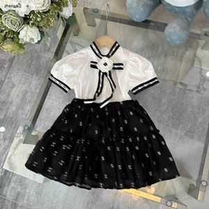 Luxury girls dress suit baby tracksuits kids designer clothes Size 90-140 CM Academy style T-shirt and Sequin logo short skirt 24April