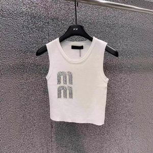 Magliette miumiuss magliette da donna designer donna sexy halter top top party top top ricamato canotta primavera estate di rhinestone senza schiena sesso miumiuss tshirt 420