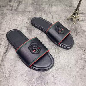 Summer Men's Slippers Home Soft Sole Non-Slip Fashion Personality Leisure Outdoor Shopping Beach Sandals