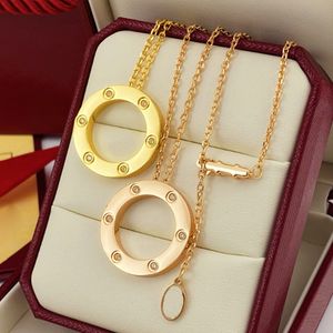 Colares Jóias Designer Jóias de Luxúria Colar de Diamante Pérolas e Jóias Bijou Gem Círculo Diário Roupa Classic Womens 18K Gold Gold Bated Aço Aço Anterior Colar