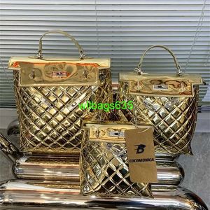 Skórzane torby plecakowe Zaufane luksusowe torebkę KY Lakier skórzany błyszczący złoty plecak dla kobiet o wysokiej poczuciu dużej pojemności