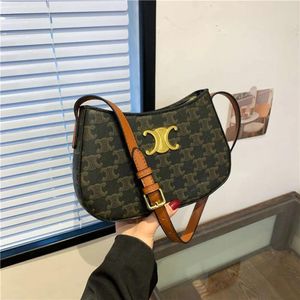 10A Tasarımcı Çanta LE5A7 Hobo Çok Renkli Deri Çantalar Yüksek Kaliteli Çapraz Vücut Çantalar Klasikler Cüzdan Kadın Omuz Çantaları Lüksler Çok Yönlü Mini Tote Under Equil Bag