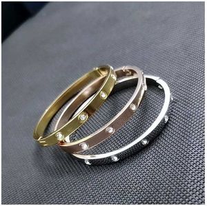 Homens e mulheres de design romântico de alta qualidade para pulseira de pulseira on -line Bracelet Jewelry Grade Full Diamond With Nice Bracelet