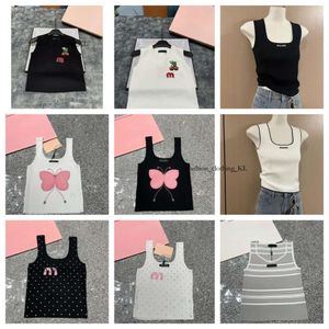 無料サイズのSMLデザイナーTシャツタンクMui Mui Tops Designer Summer Men's Womens Mui Mui Sunglasses Top Luxury Fashion Singlet Sports Fitness Vest 56