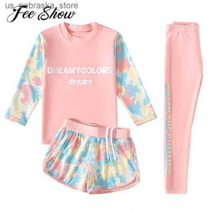 Studi da bagno colorato e pantaloni da bagno colorato 3pcs da 3 pezzi con top a maniche lunghe e pantaloni pantaloncini set di protezione solare per protezione da bagno protettivo Q240418