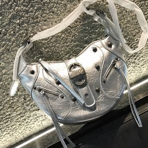 Cross Body Bag Designer Torba Wybuchowa torba ręczna Torba Modna Torba na ramię Lady Metalowa skórzana torebka Torebka