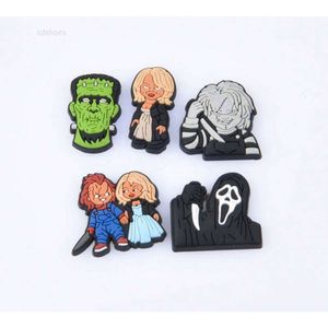 Toptan Özelleştirilmiş Yüksek Kaliteli Chucky Desen Yumuşak PVC Kauçuk Ayakkabılar Clog DHL/FedEx Pandora Charms 925 Gümüş